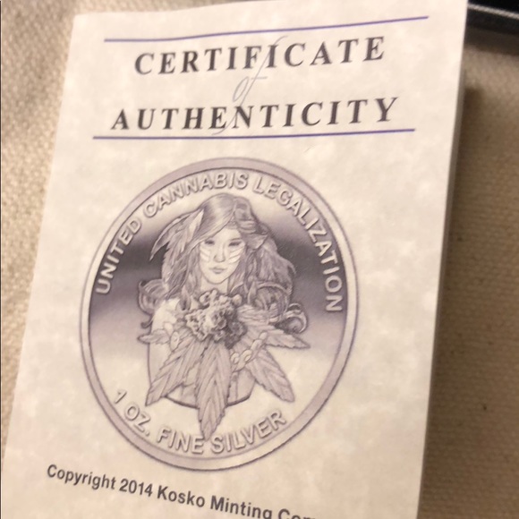 Collectible Coin 1oz. Fine Silver - Picture 7 of 7